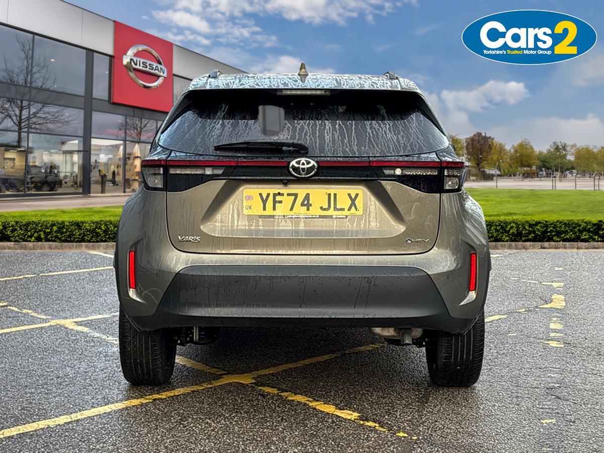 Used Toyota Yaris Cross 2024 for sale - 76960191: Photo 6