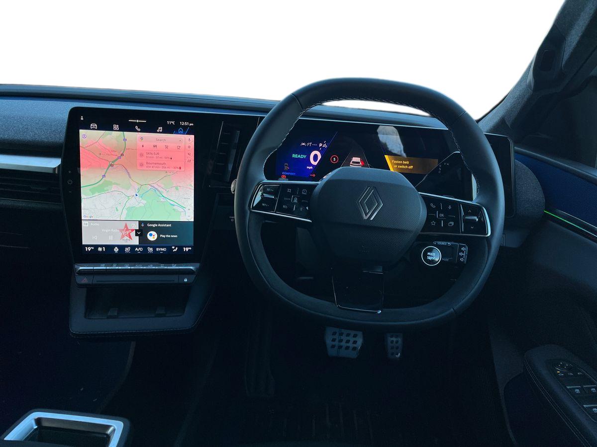 Used Renault Scenic E-Tech 2025 for sale - 76609487: Photo 12