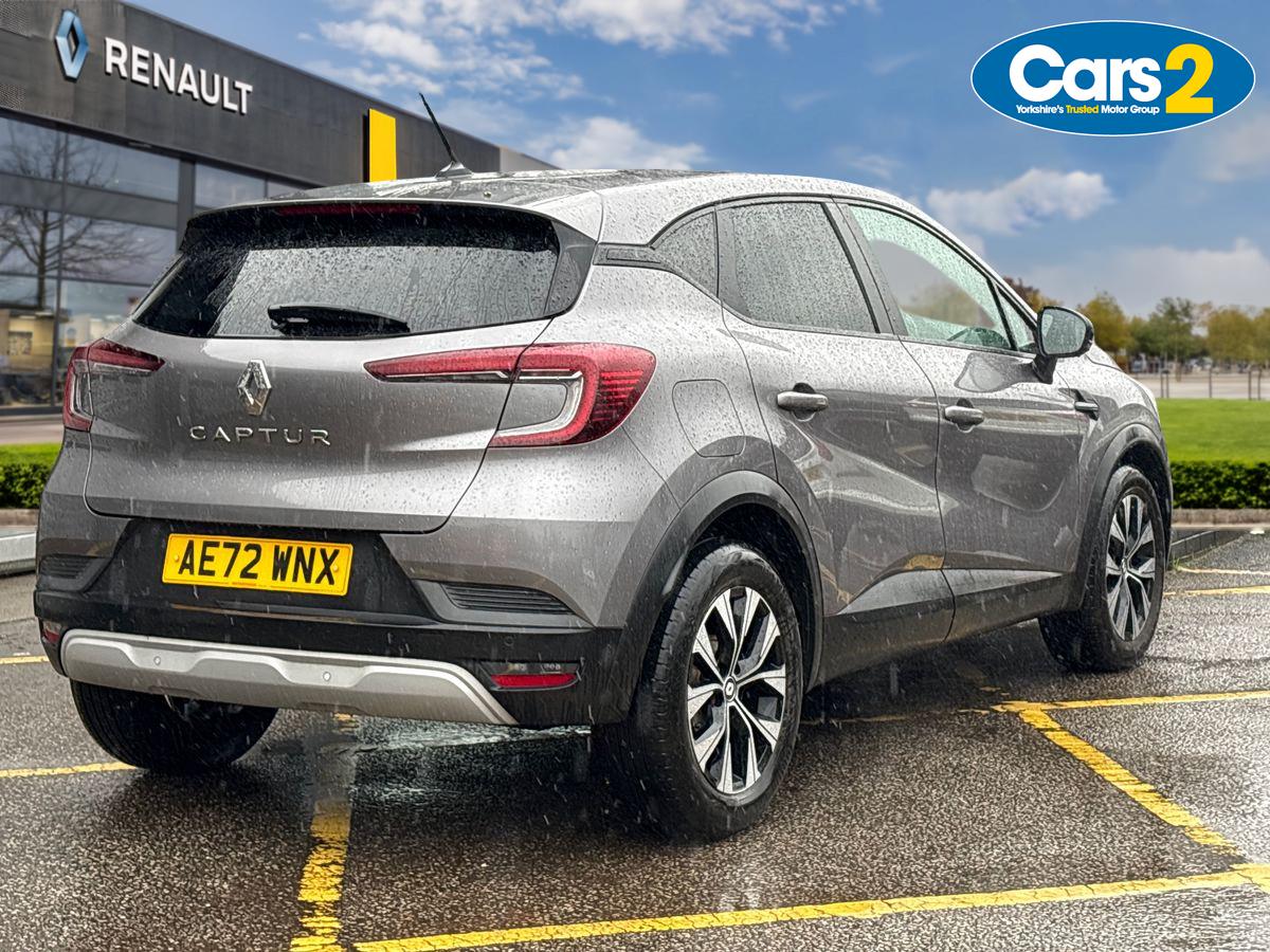 Used Renault Captur 2023 for sale - 77307445: Photo 3