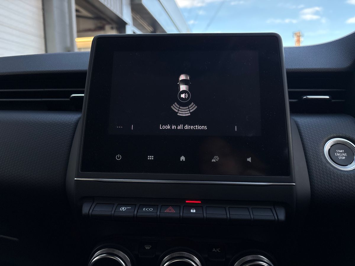 Used Renault Clio 2021 for sale - 76541237: Photo 19