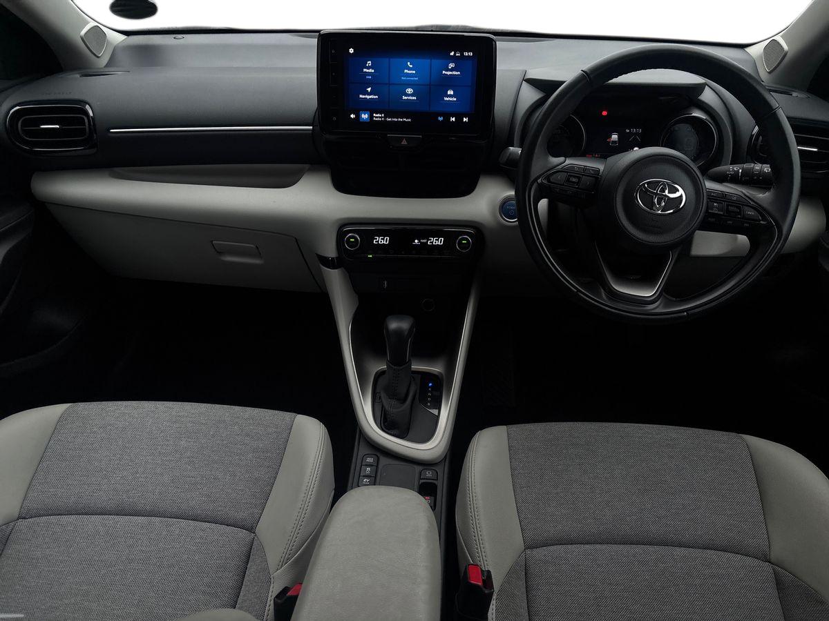 Used Toyota Yaris 2022 for sale - 76541239: Photo 11