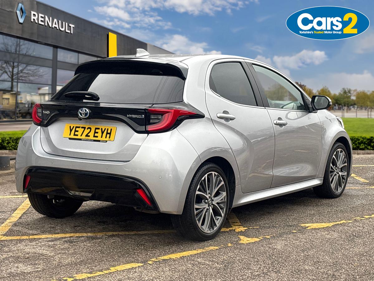 Used Toyota Yaris 2022 for sale - 76541239: Photo 3