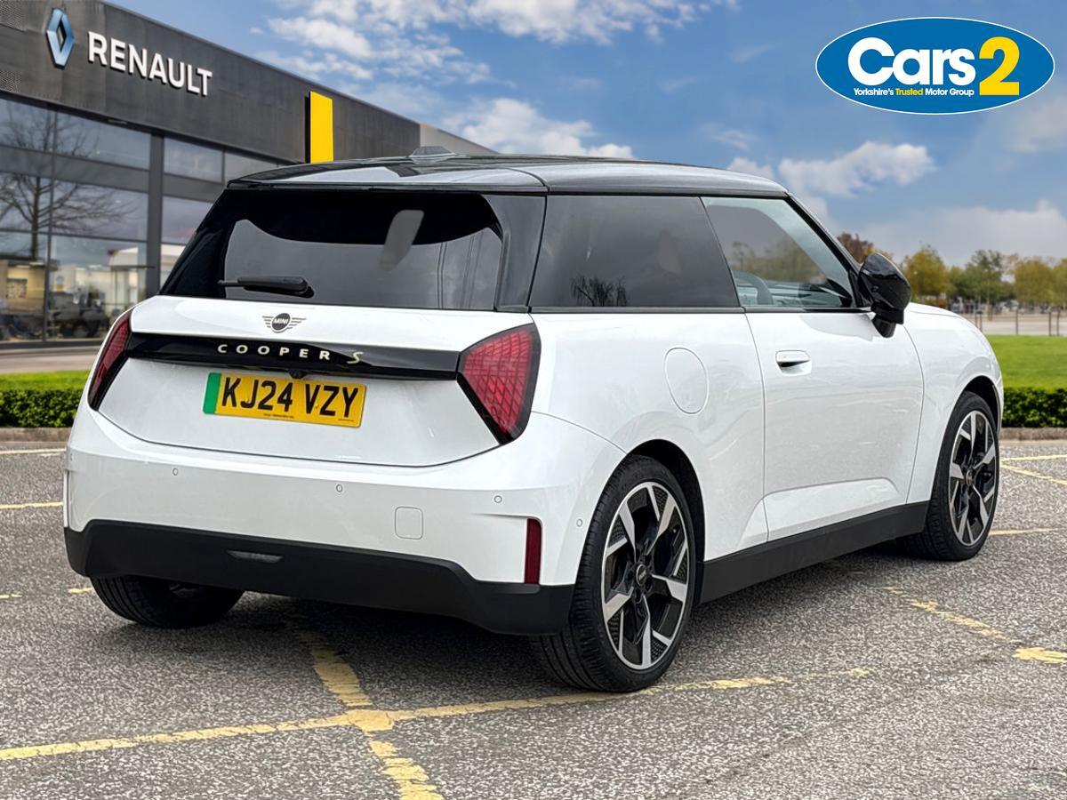 Used MINI Cooper 2024 for sale - 77903218: Photo 3