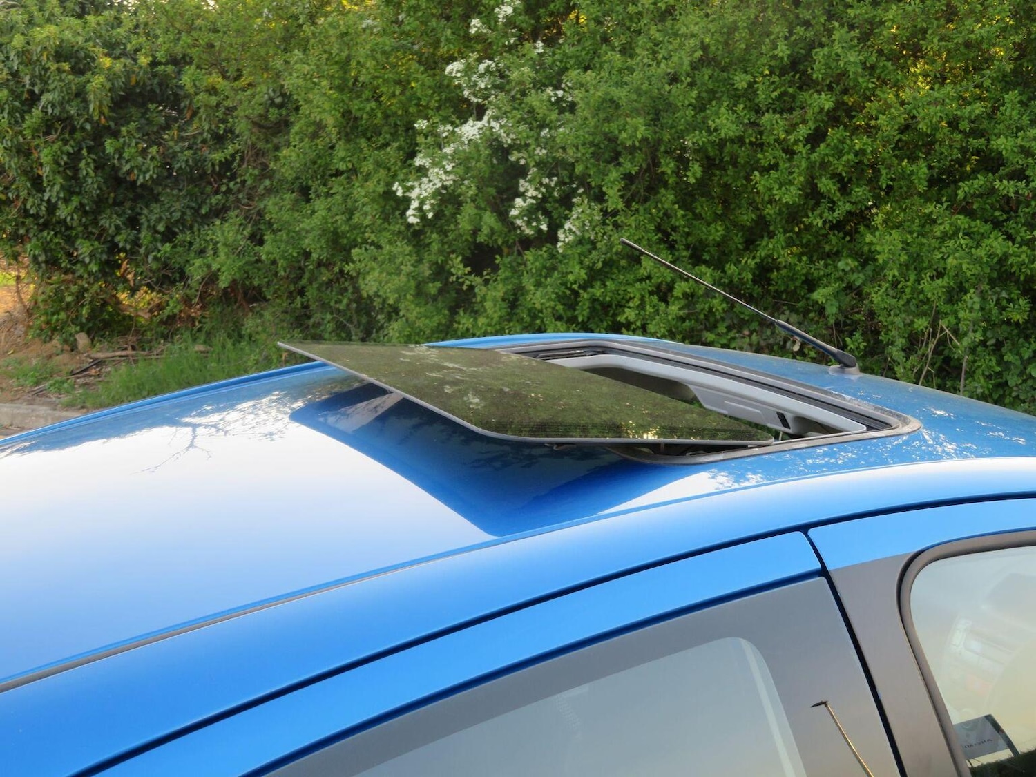 Used Toyota AYGO 2010 for sale - 77474865: Photo 27