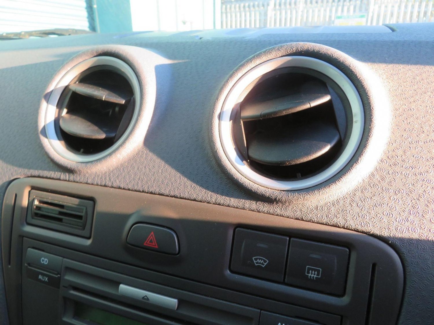Used Ford Fusion 2009 for sale - 76358104: Photo 17