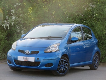 Used Toyota AYGO 2010 for sale - 79512539: Photo