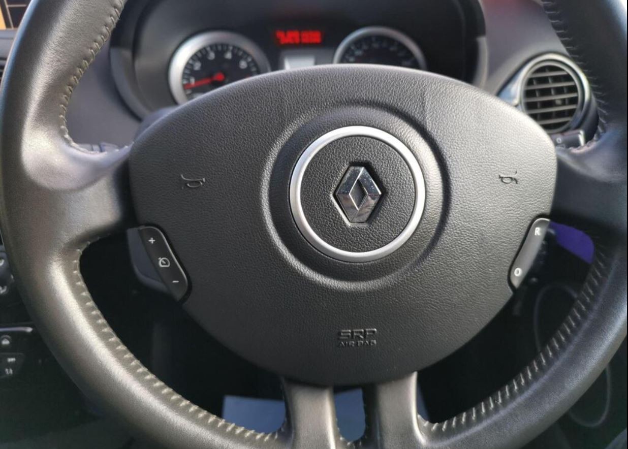 Used Renault Clio for sale - 76673252: Photo 10