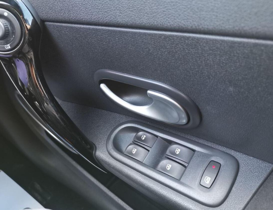 Used Renault Clio for sale - 76673252: Photo 14