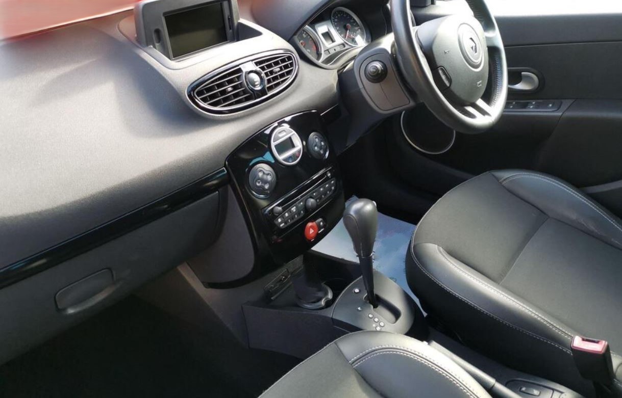 Used Renault Clio for sale - 76673252: Photo 16