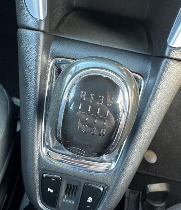 Used Vauxhall Zafira Tourer for sale - 76673253: Photo 17