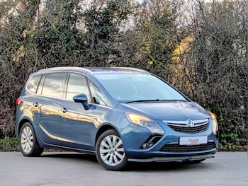 MPV (2016 - 2018) 5-Door