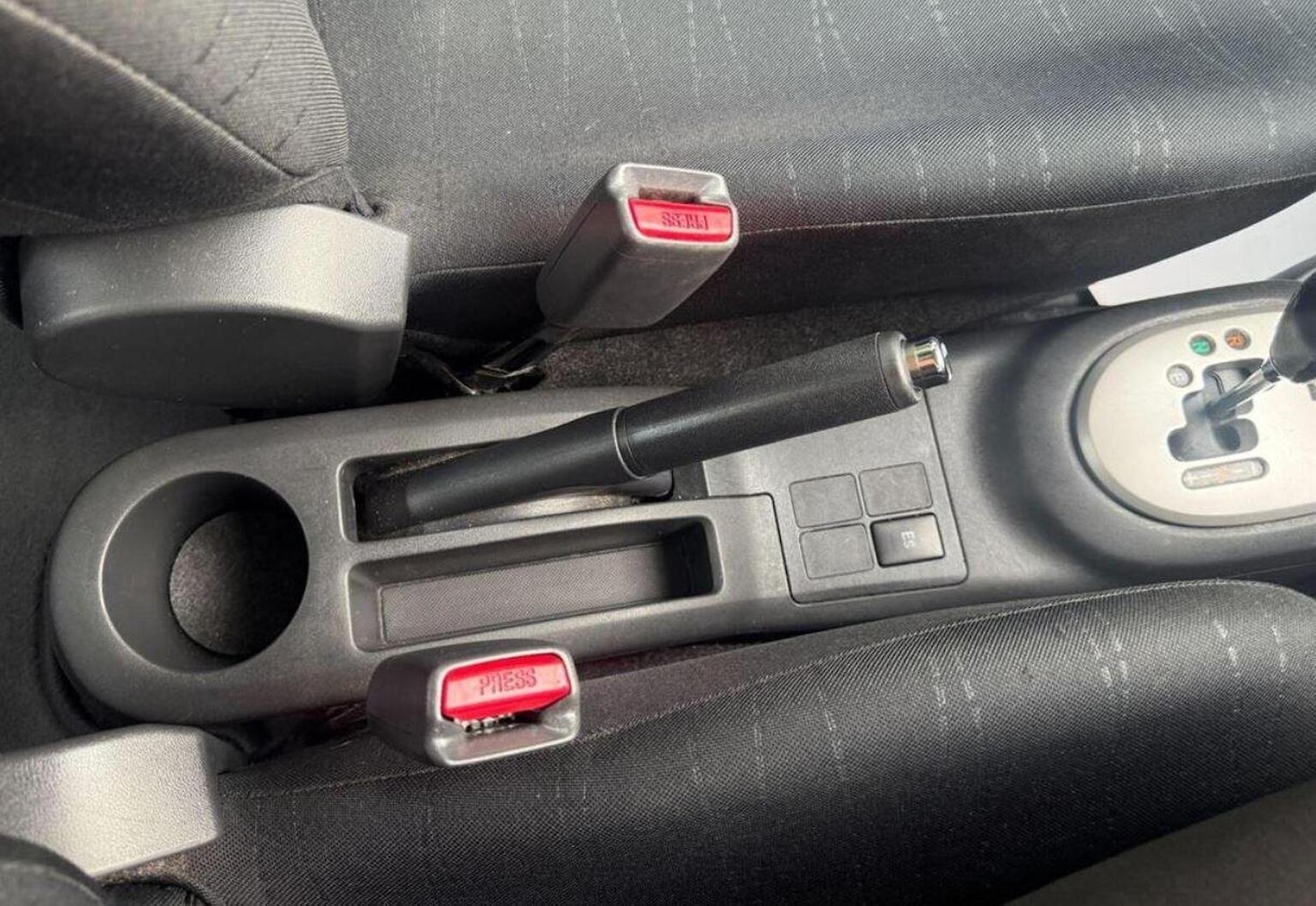 Used Toyota Yaris 2007 for sale - 76358088: Photo 16