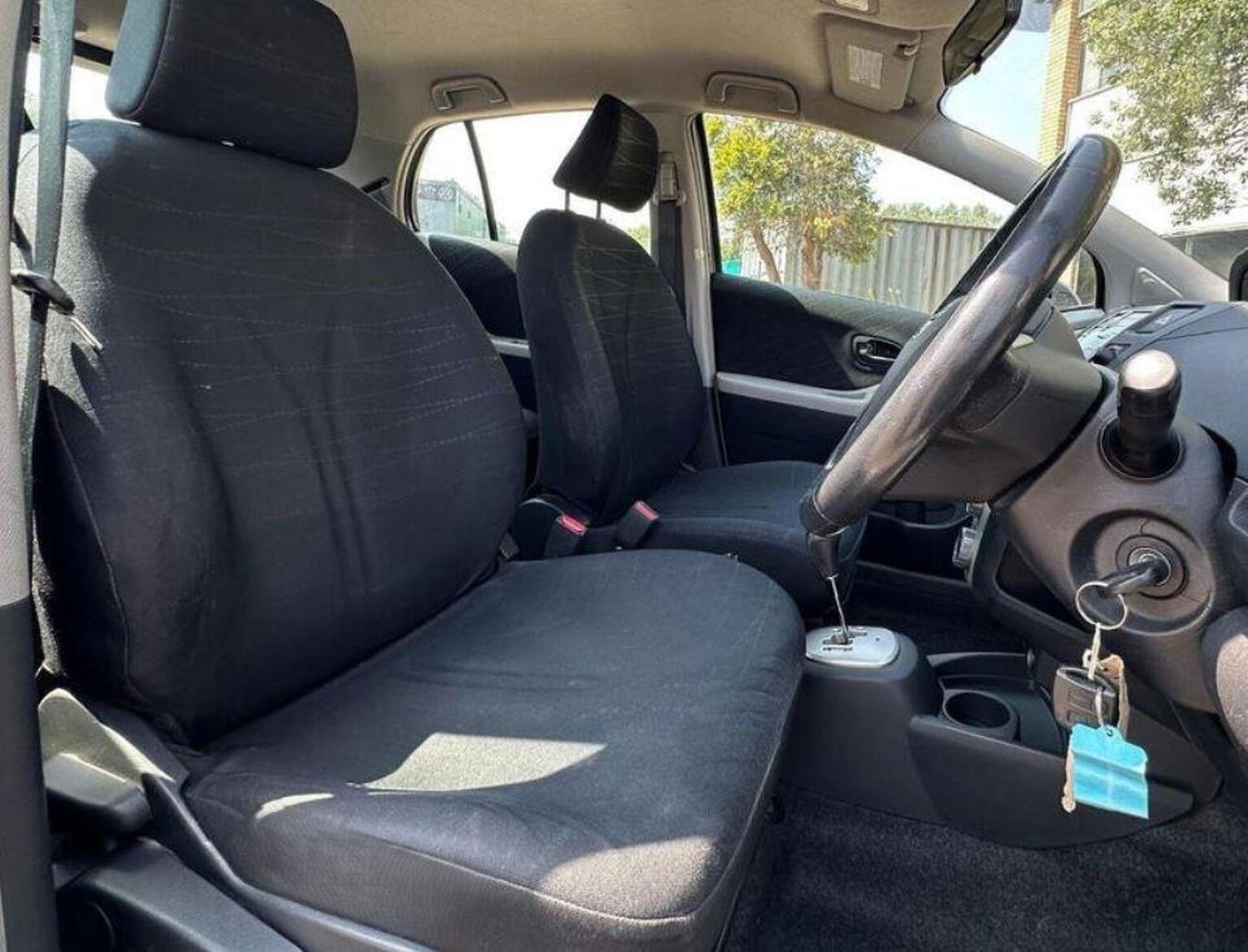 Used Toyota Yaris 2007 for sale - 76358088: Photo 9