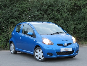 Used Toyota AYGO 2009 for sale - 79257609: Photo