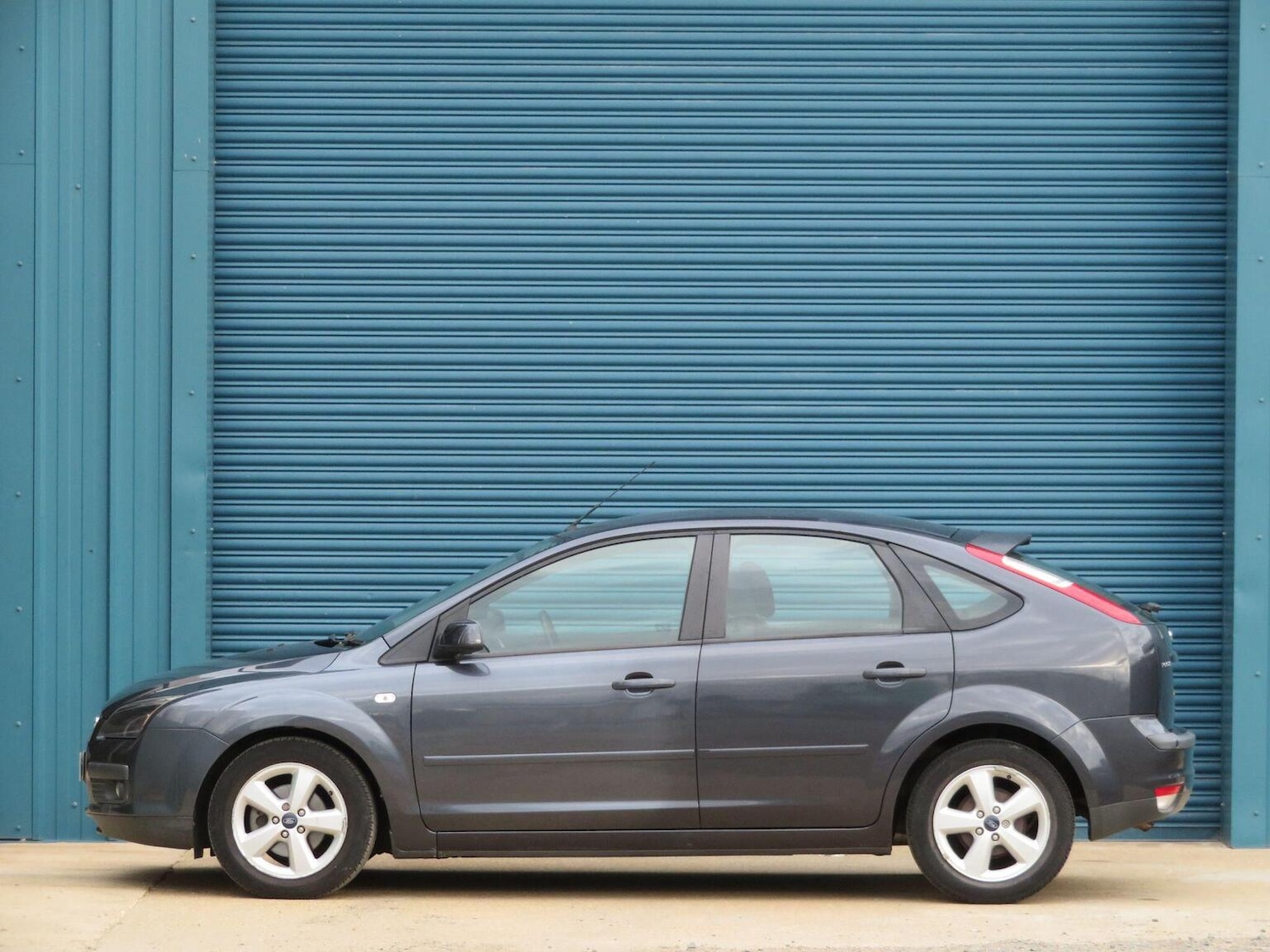 Used Ford Focus 2007 for sale - 76358138: Photo 4