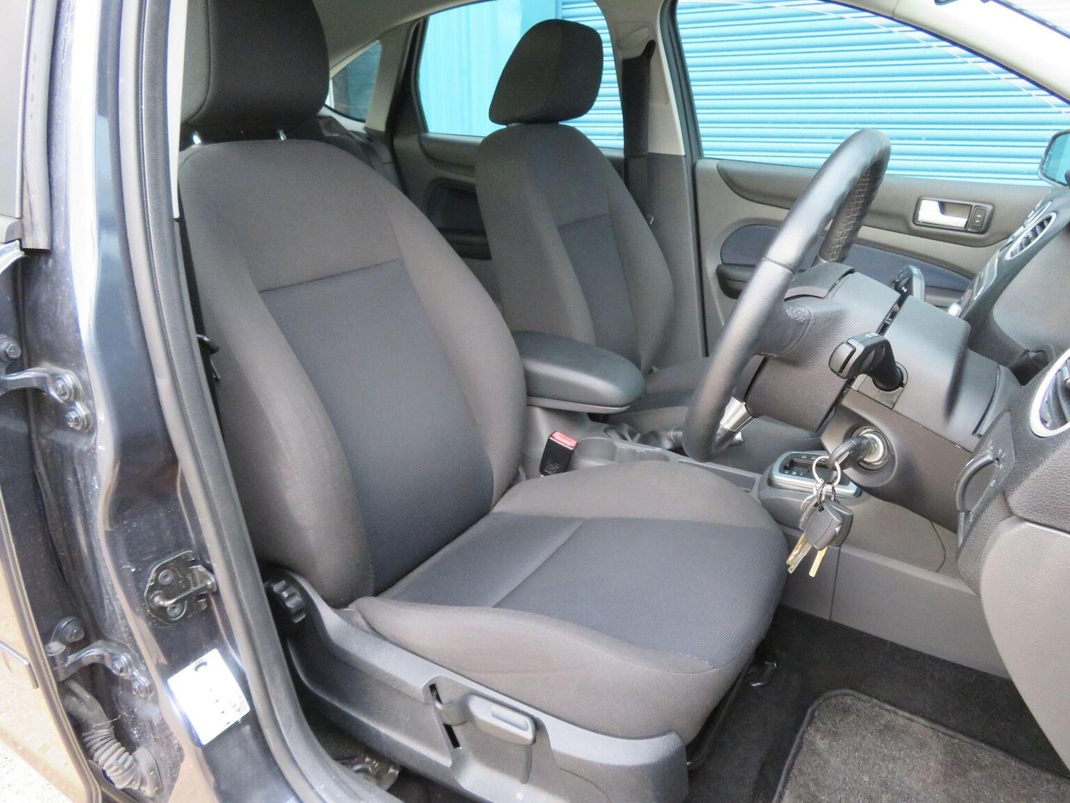 Used Ford Focus 2007 for sale - 76358138: Photo 9