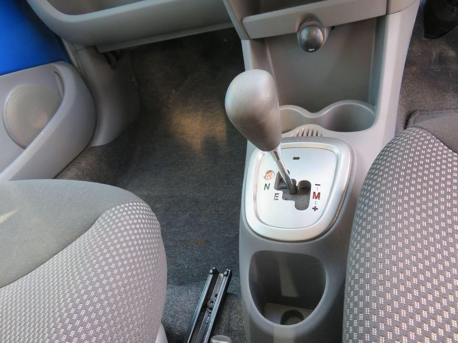 Used Toyota AYGO 2010 for sale - 76358073: Photo 13