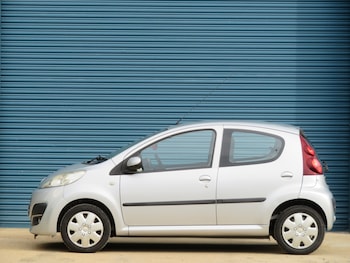 Used Peugeot 107 2012 for sale - 79162189: Photo