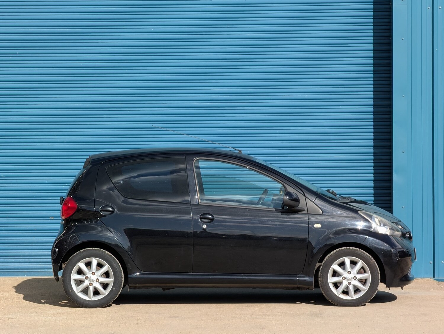 Used Toyota AYGO for sale - 78213612: Photo 8