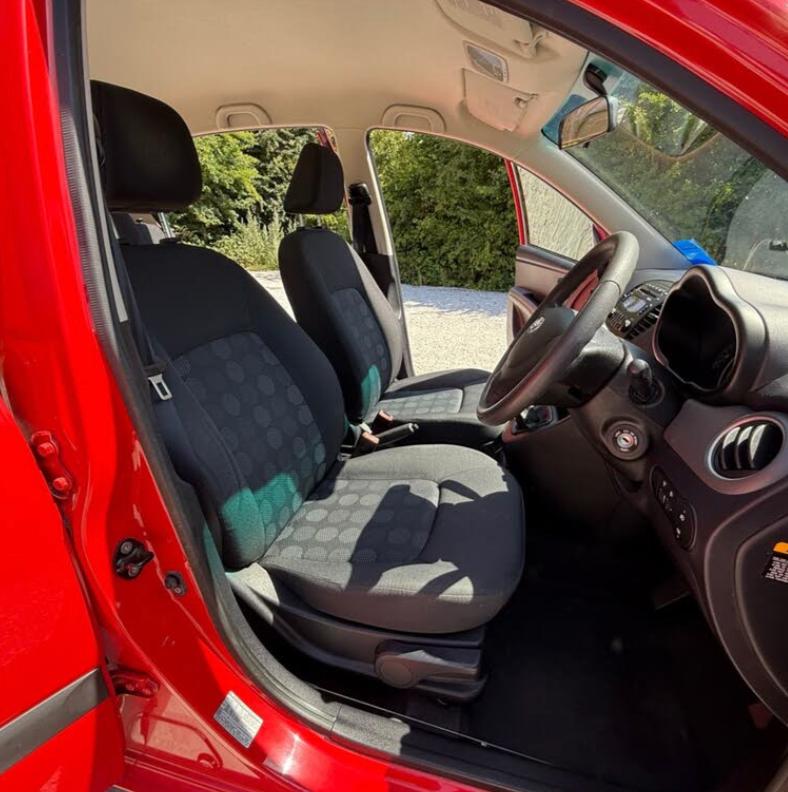 Used Hyundai i10 for sale - 77167800: Photo 8