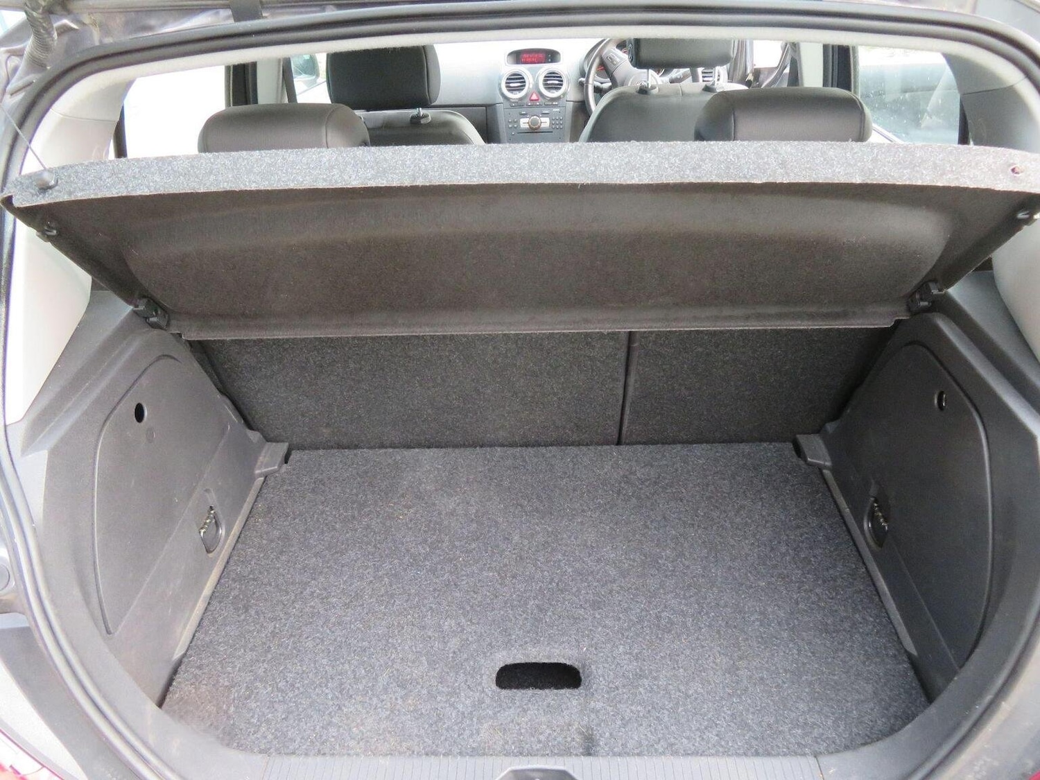 Used Vauxhall Corsa 2012 for sale - 76358187: Photo 10