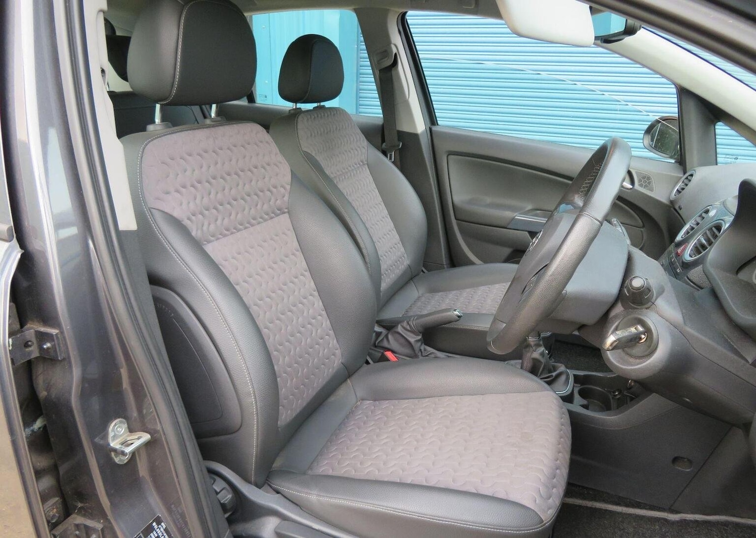 Used Vauxhall Corsa 2012 for sale - 76358187: Photo 14