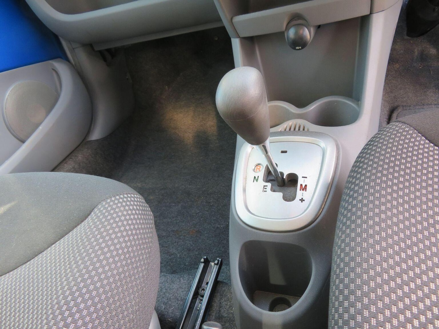 Used Toyota AYGO 2010 for sale - 77054786: Photo 13