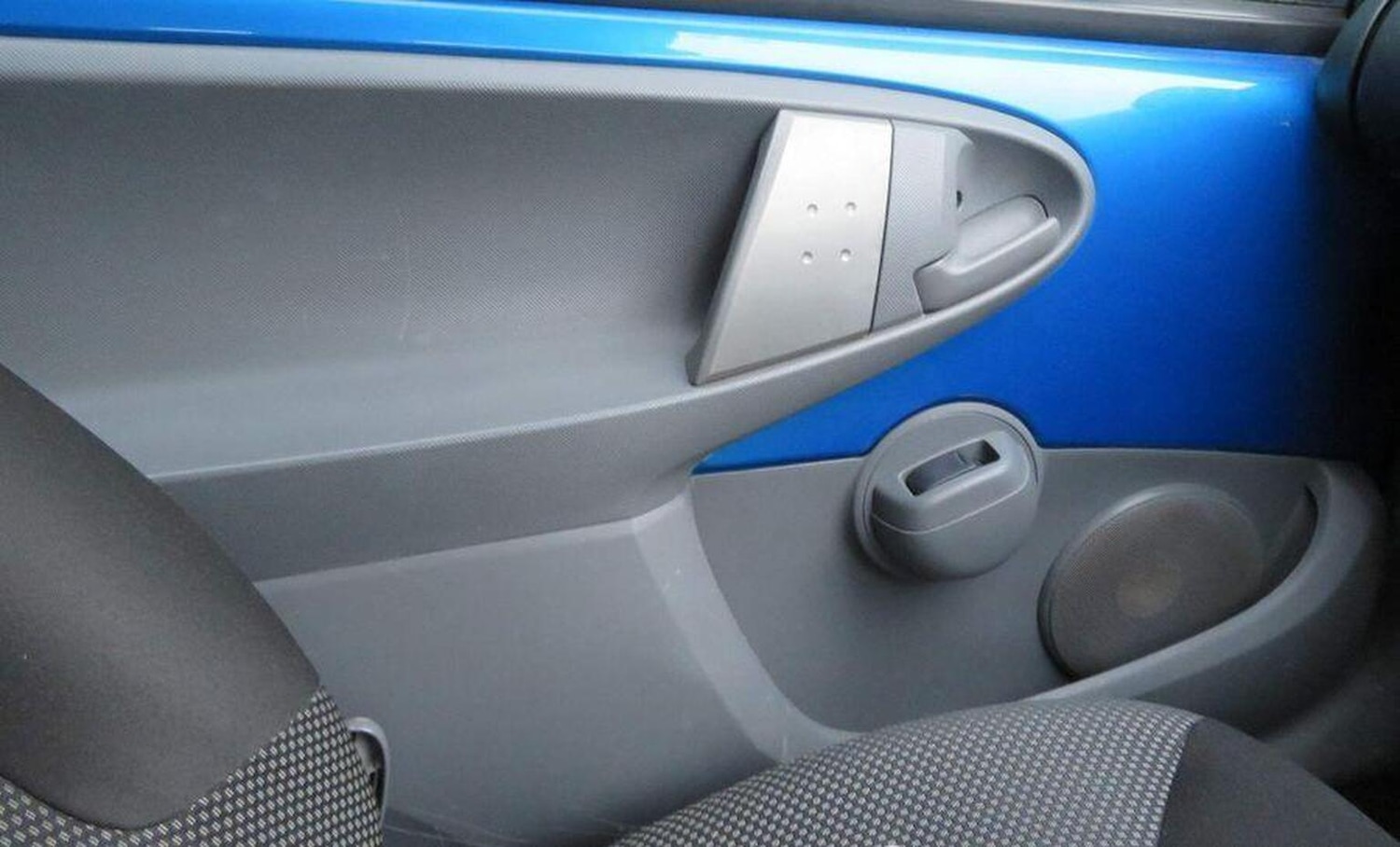 Used Toyota AYGO 2010 for sale - 77054786: Photo 21