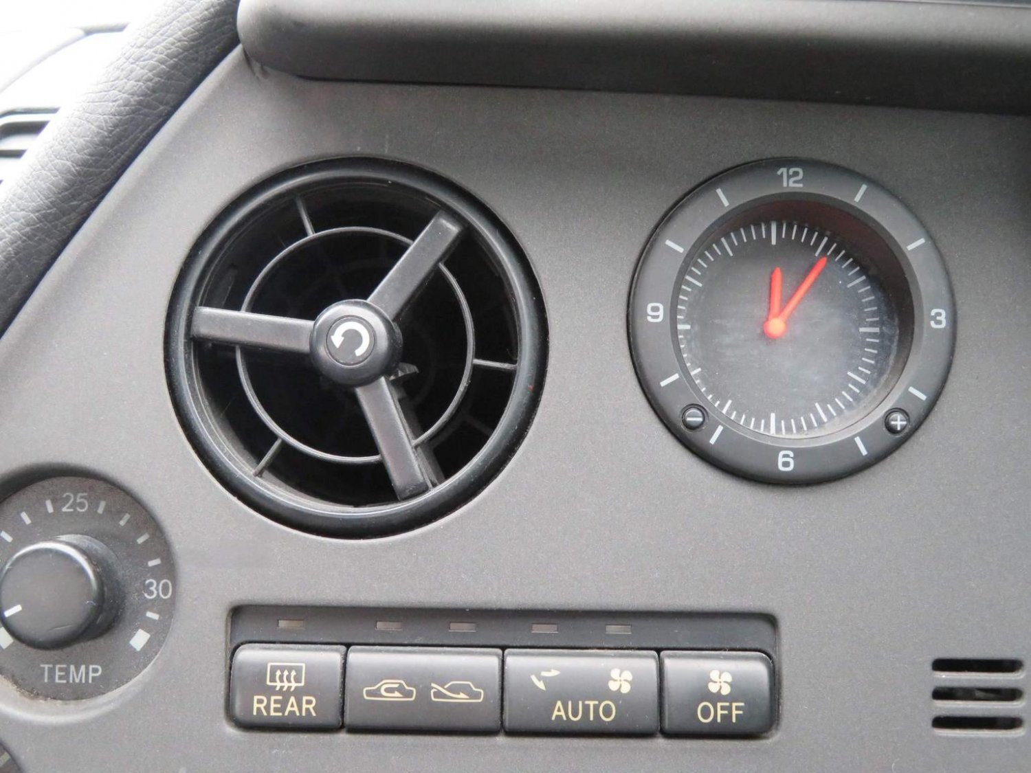 Used Toyota Supra 1997 for sale - 76358209: Photo 19