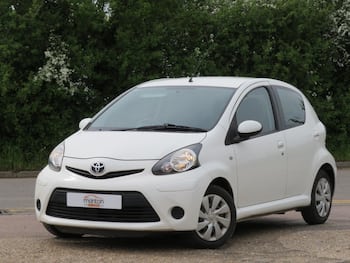 Used Toyota AYGO 2012 for sale - 79637747: Photo