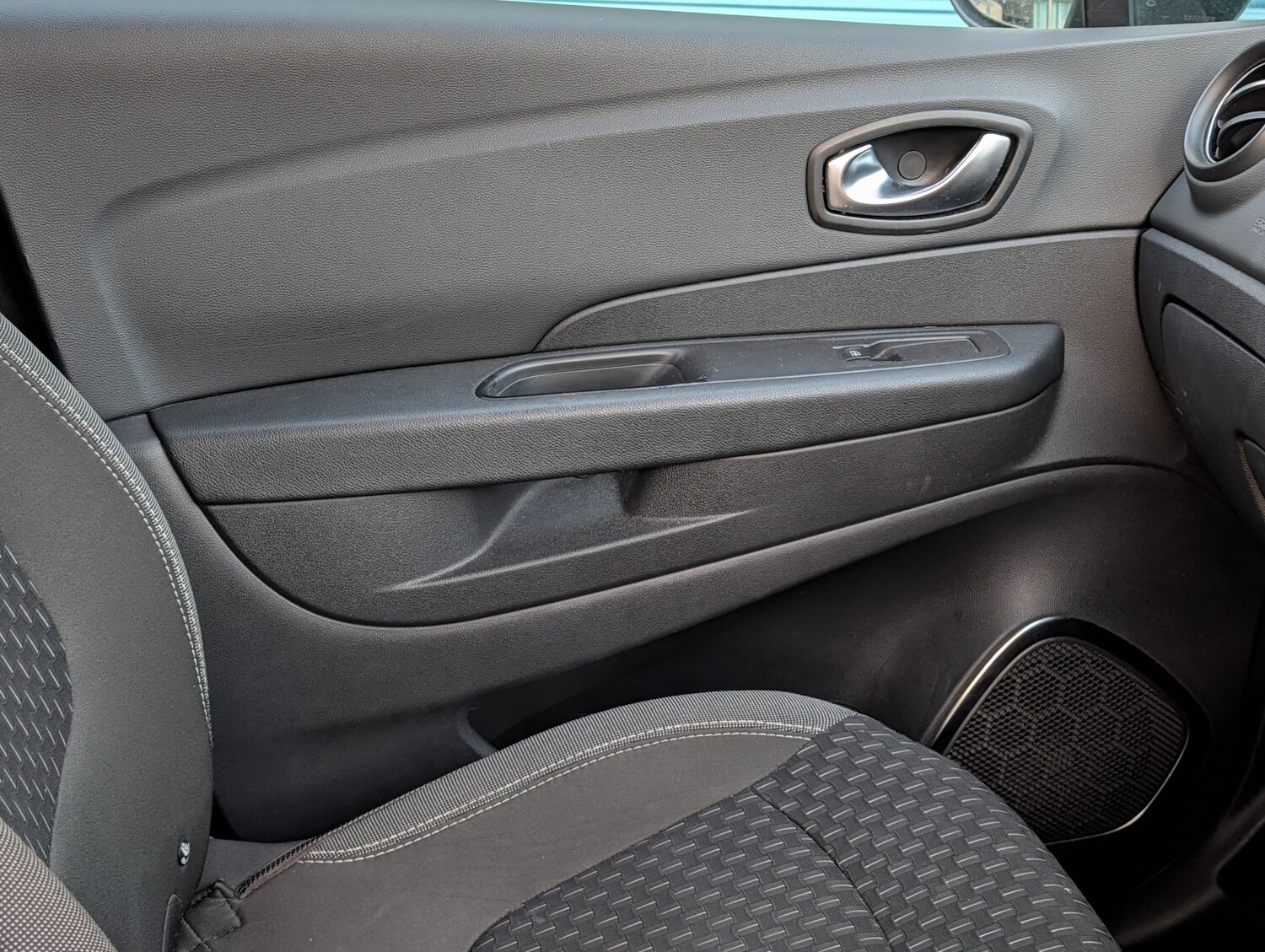 Used Renault Captur for sale - 78143761: Photo 13