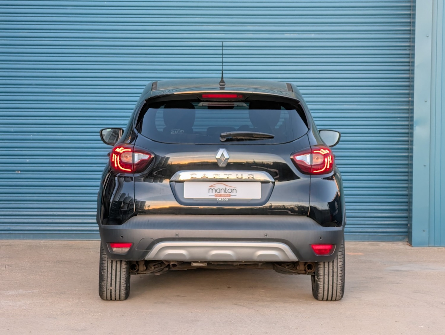 Used Renault Captur for sale - 78143761: Photo 4