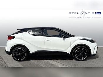Used Toyota C-HR 2022 for sale - 75859210: Photo
