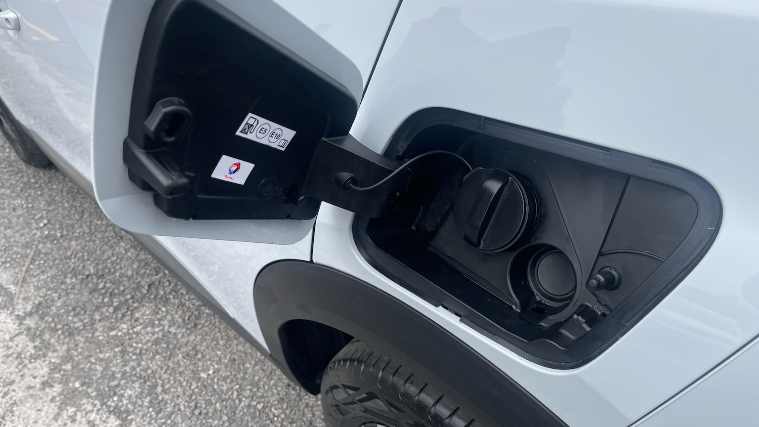 Used Peugeot 2008 2023 for sale - 77910153: Photo 48