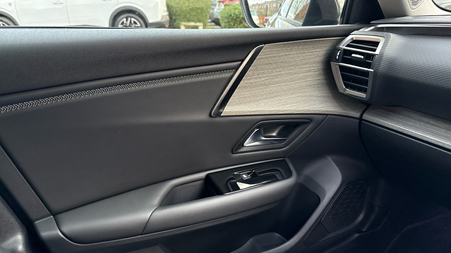 Used Citroen C5 X 2024 for sale - 76887904: Photo 41