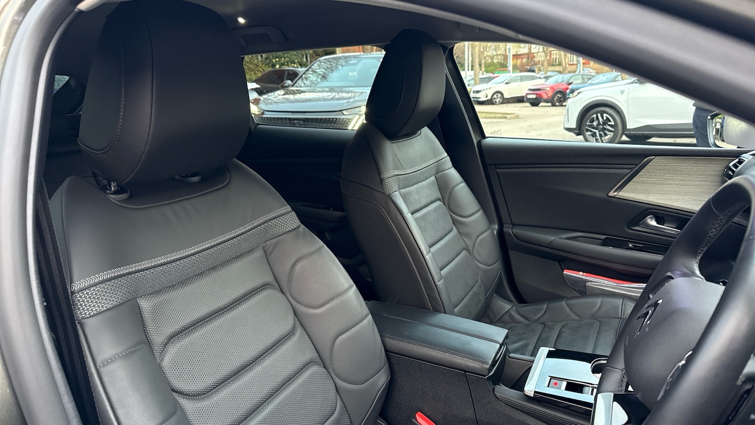 Used Citroen C5 X 2024 for sale - 76887904: Photo 42