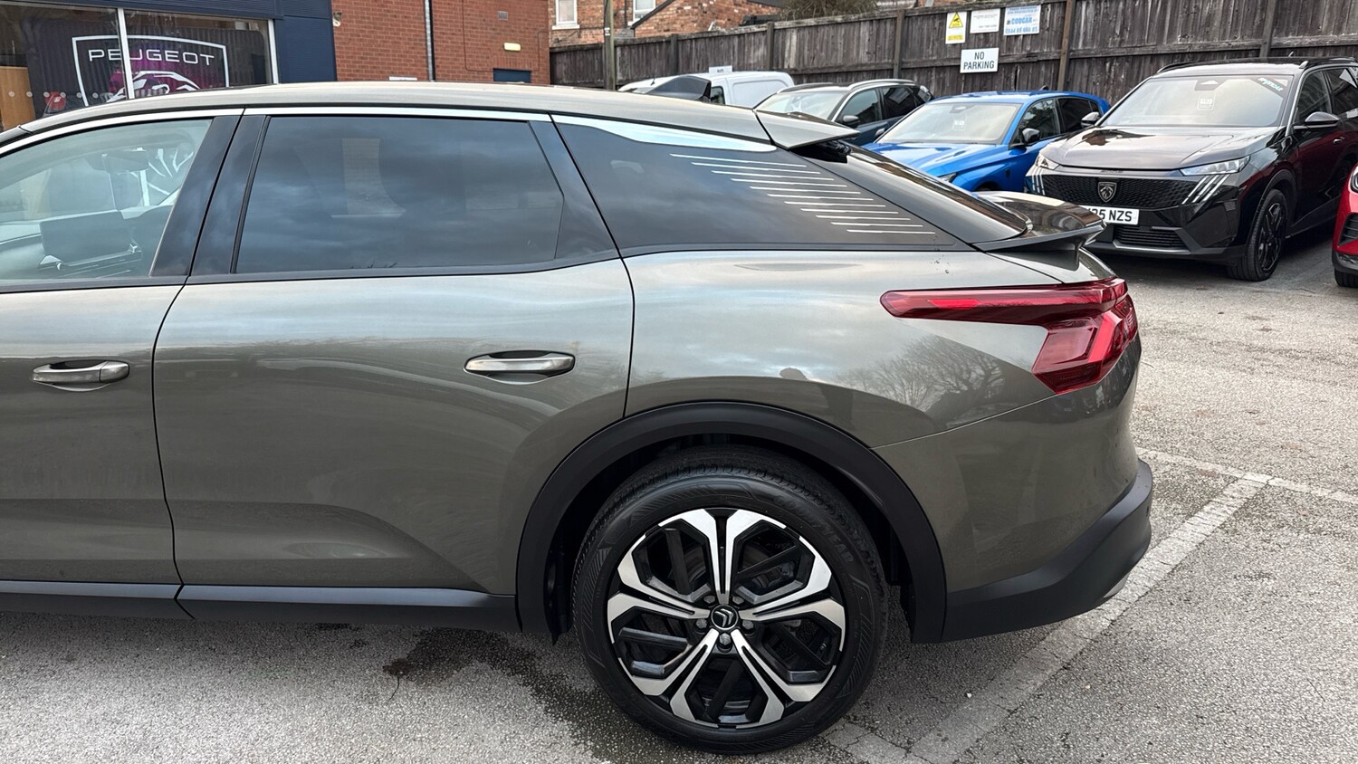 Used Citroen C5 X 2024 for sale - 76887904: Photo 43