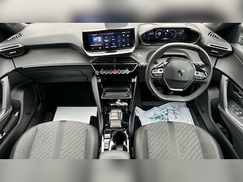 Used Peugeot 2008 2024 for sale - 78246207: Photo