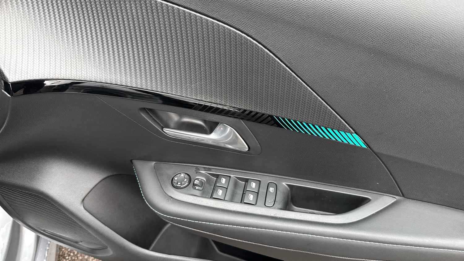 Used Peugeot 208 2023 for sale - 76574353: Photo 21