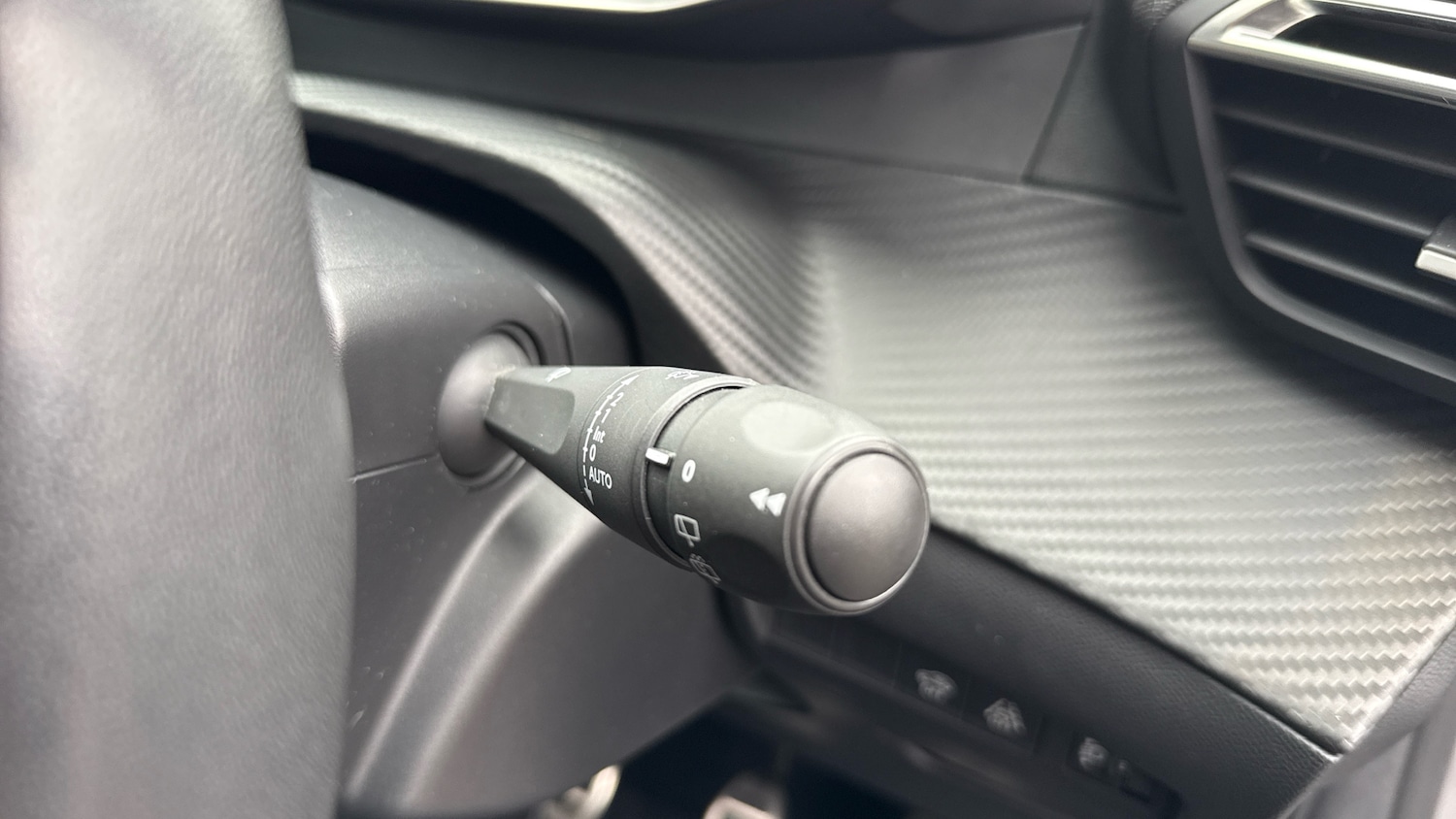 Used Peugeot 208 2023 for sale - 76574353: Photo 27