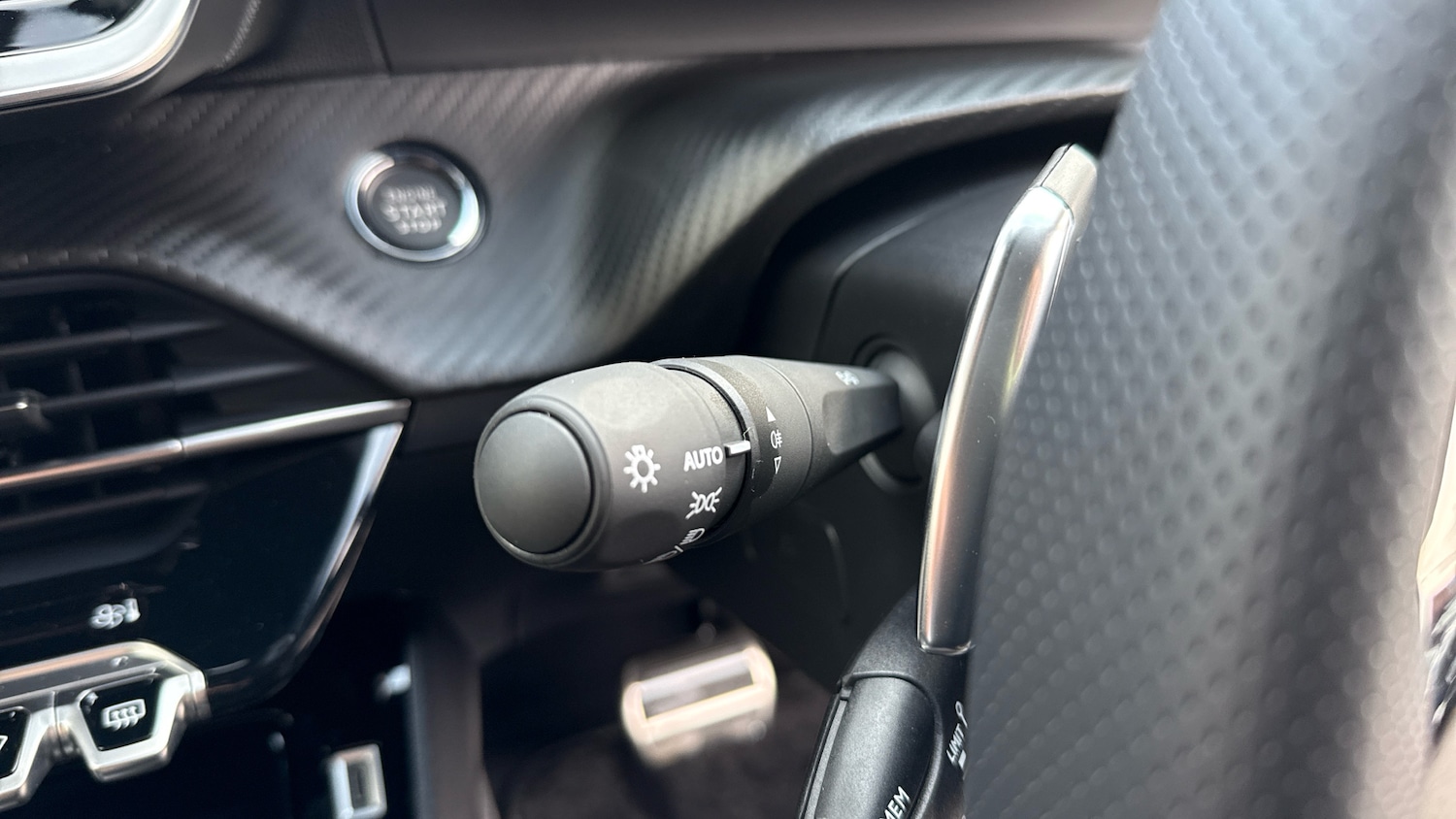 Used Peugeot 2008 2025 for sale - 77052610: Photo 27