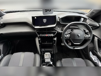 Used Peugeot 2008 2025 for sale - 77052610: Photo