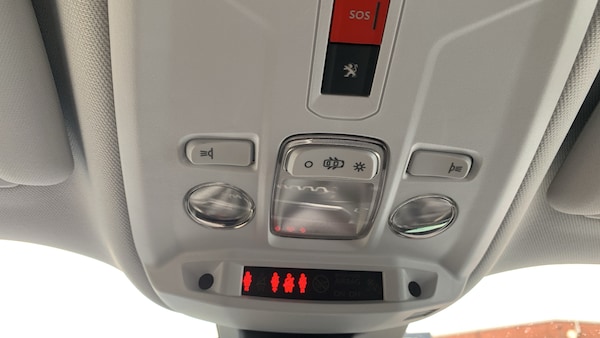 Used Peugeot 2008 2021 for sale - 76271340: Photo 29