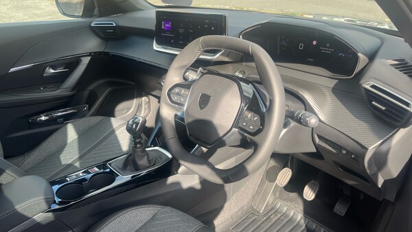 Used Peugeot 2008 2025 for sale - 76327703: Photo 11
