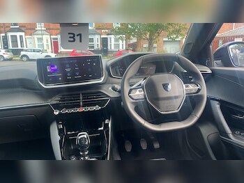 Used Peugeot 2008 2025 for sale - 76327703: Photo 4