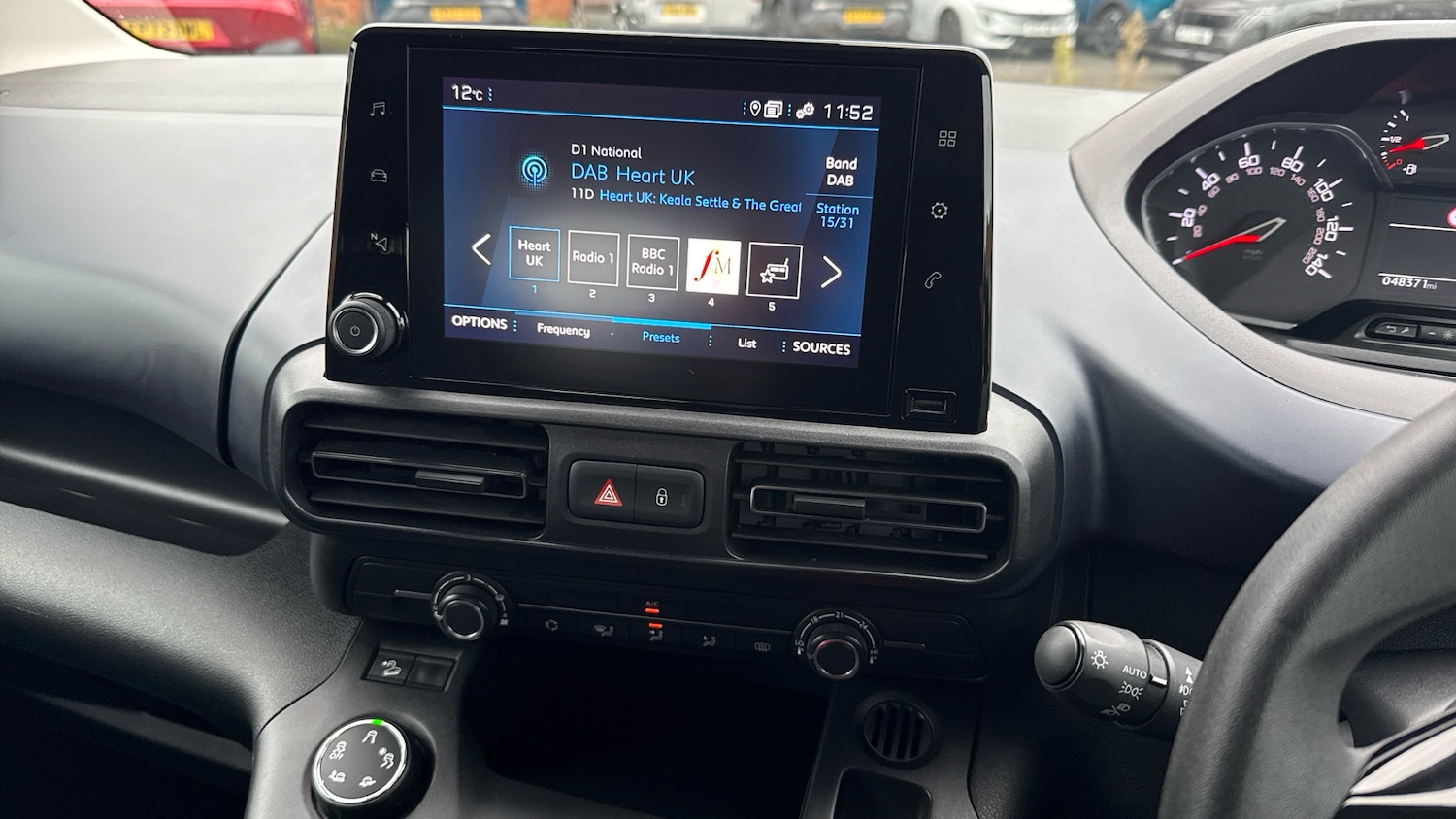 Used Peugeot Rifter 2022 for sale - 76574455: Photo 10