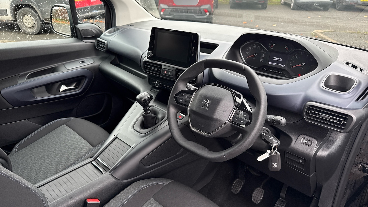 Used Peugeot Rifter 2022 for sale - 76574455: Photo 11