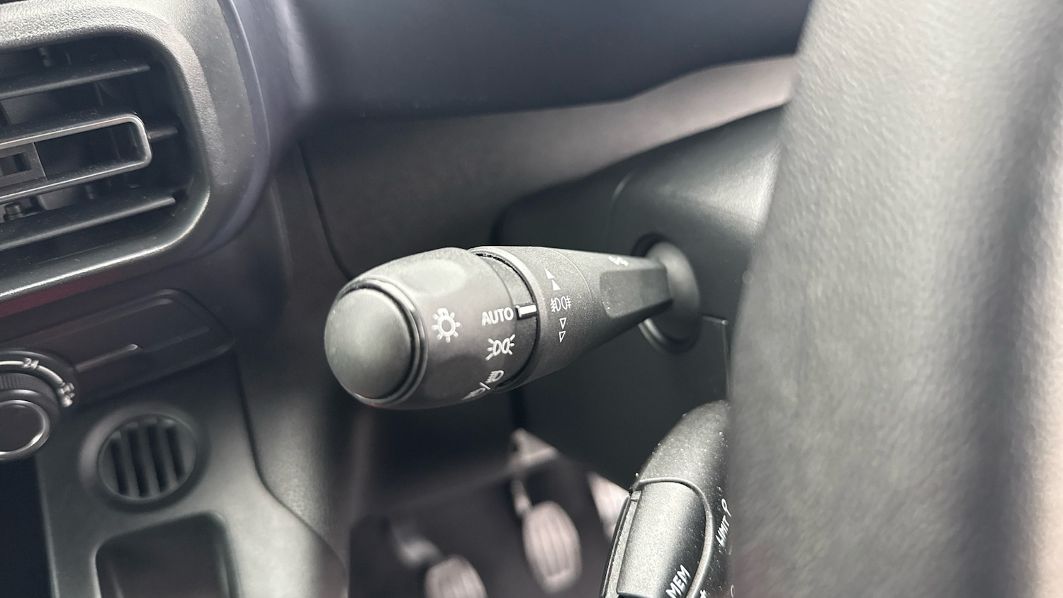 Used Peugeot Rifter 2022 for sale - 76574455: Photo 27