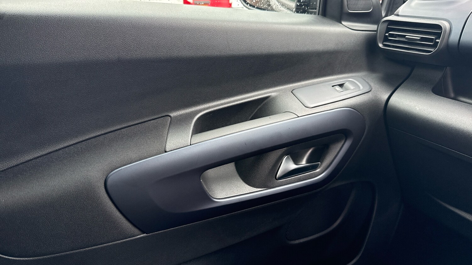 Used Peugeot Rifter 2022 for sale - 76574455: Photo 40