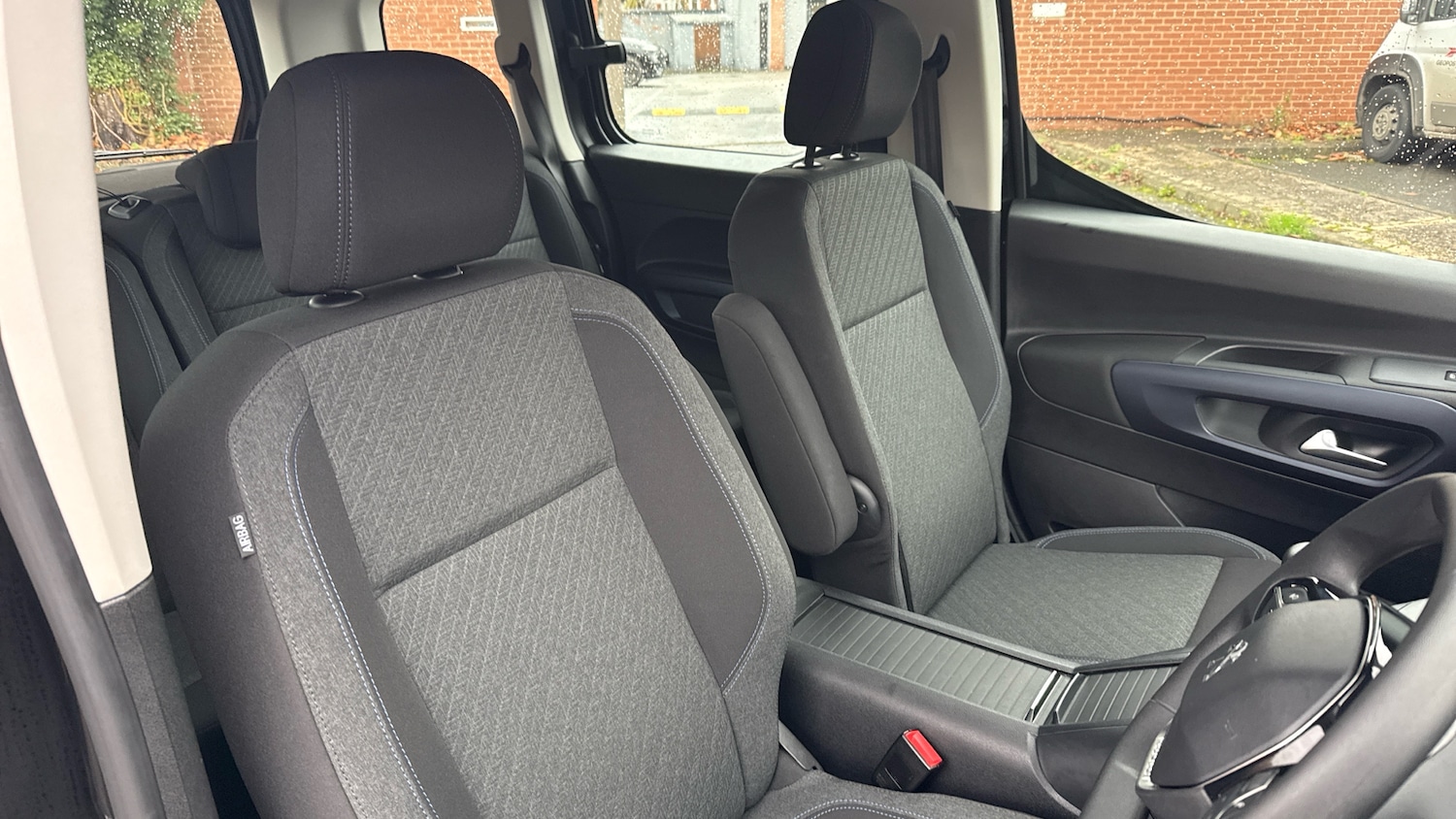 Used Peugeot Rifter 2022 for sale - 76574455: Photo 41